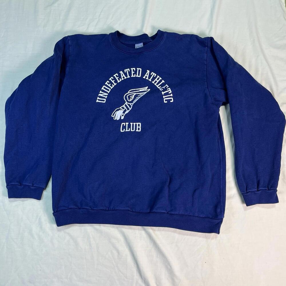 Undefeated Men’s XL Athletic Club Pullover Heavy Sweatshirt Blue Crew Neck